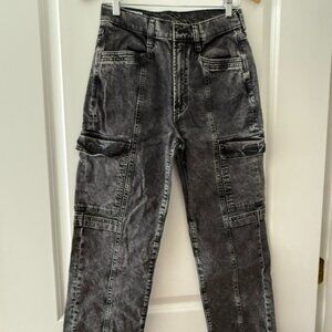 GAP - High Rise '90s Loose Cargo Jeans